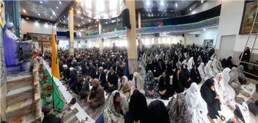 امروز جهان اسلام با همه اقتدارش باید در مقابل نظام سلطه و اسرائیل بایستد