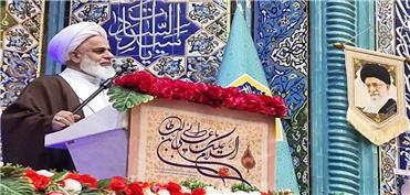 برخی از مسئولان راه رضاخان را می‌پیمایند/ مردم مراقب نفوذ عوامل موساد باشند