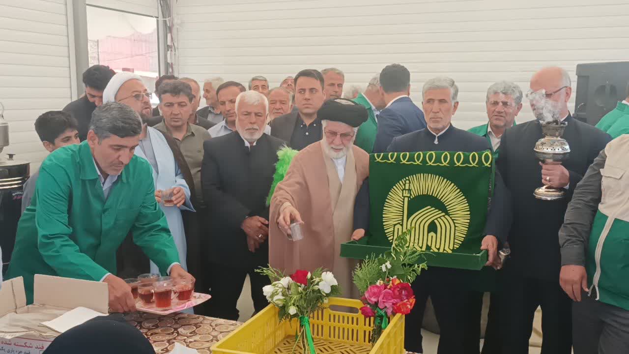 افتتاح چای خانه امام رضا(ع) در شهر خاکعلی در آغازین روز از دهه کرامت