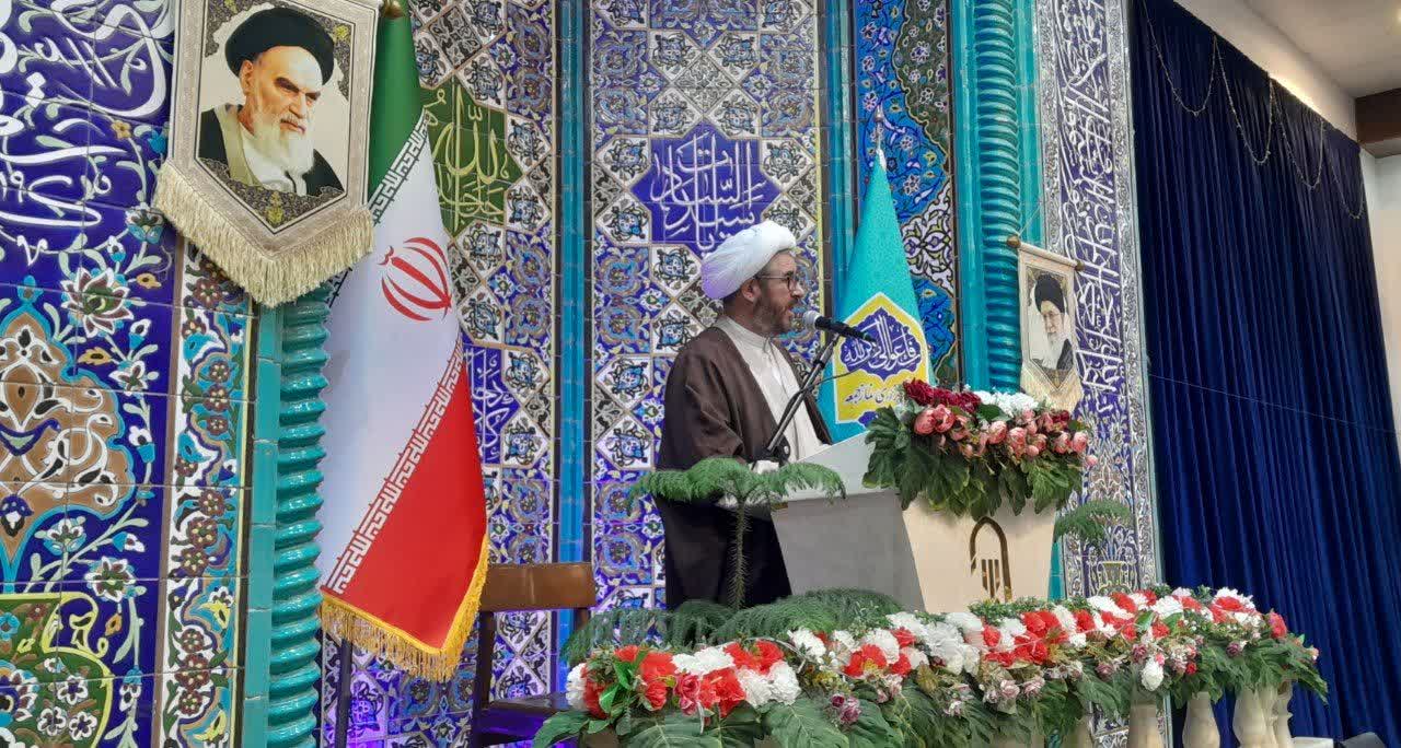 دشمن با تهدید نرم افزاری به دنبال دستکاری افکار عمومی است / برای اختصاص نماینده مستقل آبیک و البرز تلاش شود